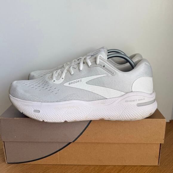 Brooks Ghost Max White Men Running Sneakers - SZ 10.5 main image 6